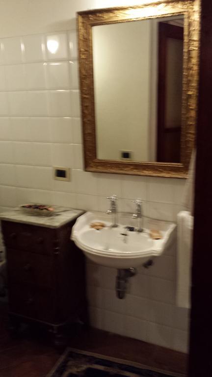 Palazzo Bizzarri Hotel Rapolano Terme Værelse billede